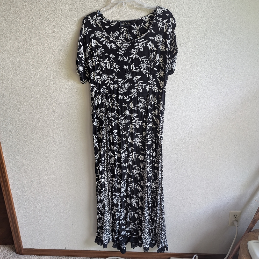 Elegant Black and White Floral Dress